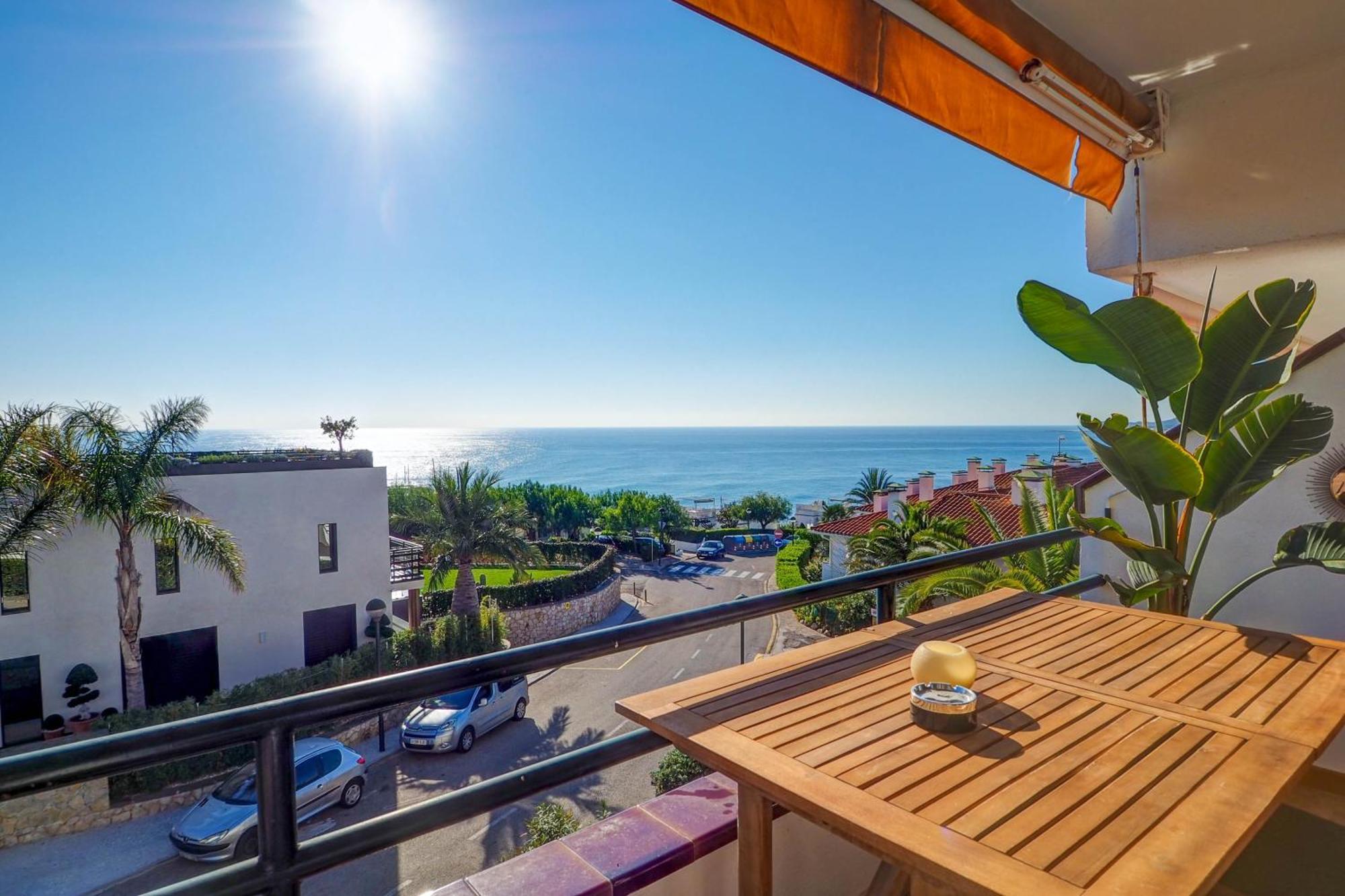 Balmins Surf By Hello Homes Sitges Eksteriør bilde